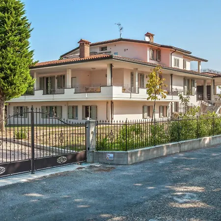 Charming Escape In Apartment Tavullia