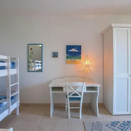 Apartment Charming Escape In